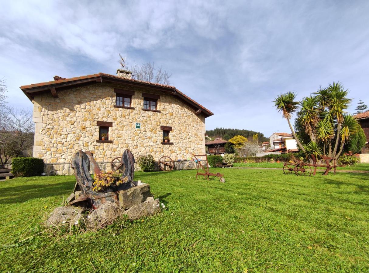 Asturias Apartamentos Rurales Naveces Exterior foto